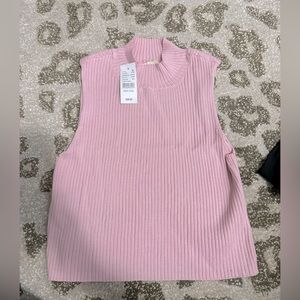 NWT La Hearts PacSun ribbed mock neck cropped tank in classic pink.  Size Med